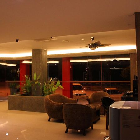Hotel Time Boutique Nilai Dış mekan fotoğraf