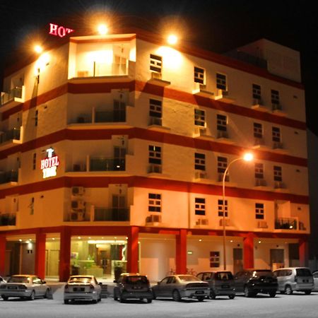 Hotel Time Boutique Nilai Dış mekan fotoğraf