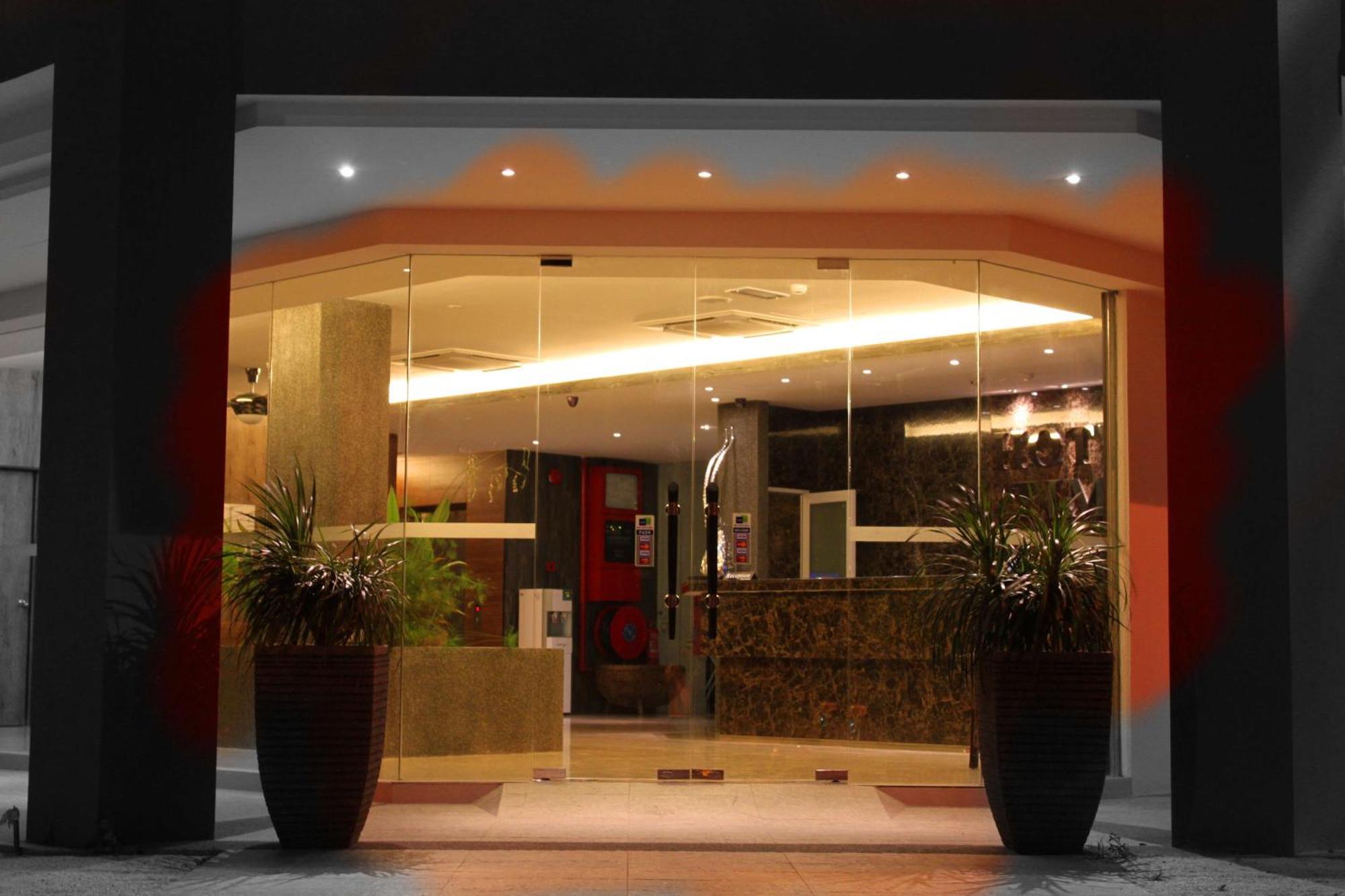 Hotel Time Boutique Nilai Dış mekan fotoğraf