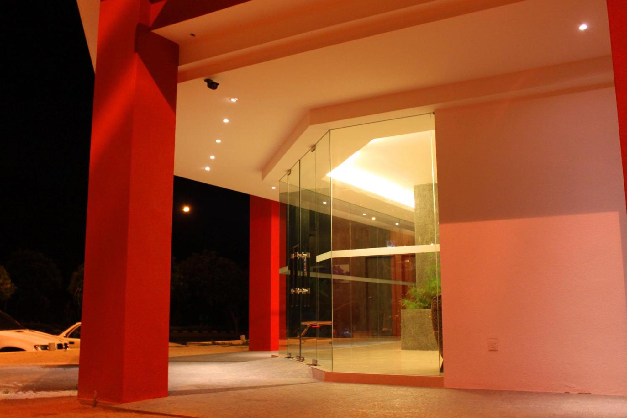Hotel Time Boutique Nilai Dış mekan fotoğraf